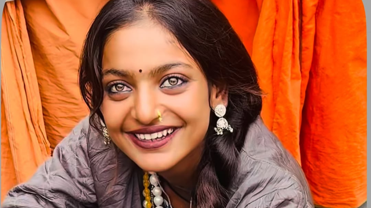 Mahakumbh Mela 2025: The Harrowing Story of Monalisa Bhonsle and the Fight for Respect