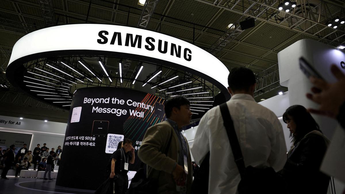 Samsung Galaxy Unpacked 2025:  A Revolutionary Leap in Mobile AI